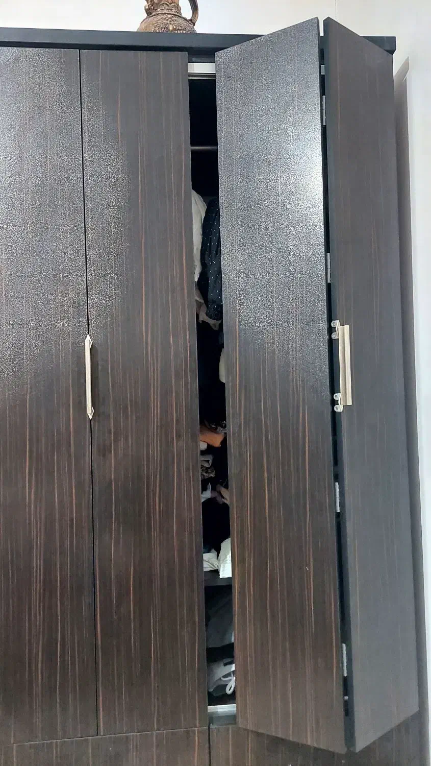 کمد لباس بزرگ با درب کشویی|جاکفشی، کمد، دراور|برازجان, |دیوار