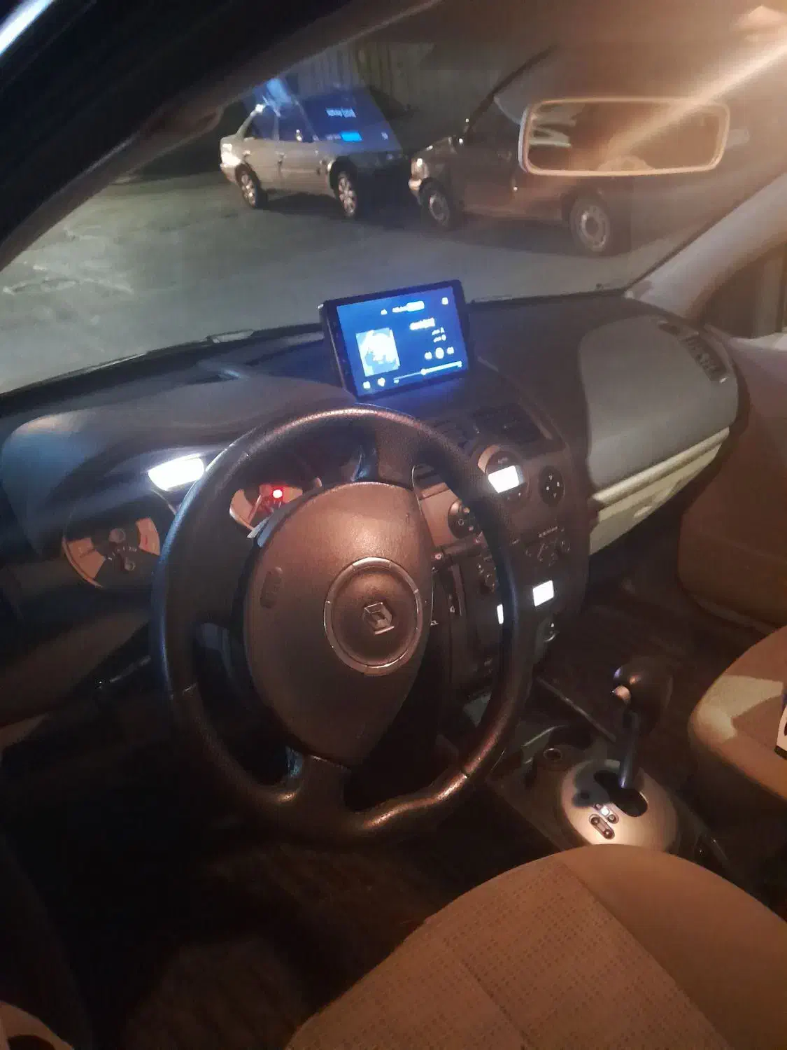 مگان 91 اتوماتیک|خودرو سواری و وانت|اصفهان, شیخ اشراق|دیوار