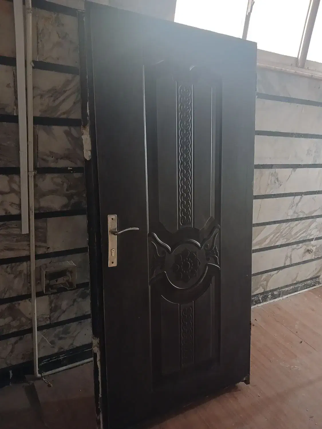 درب چوبی با چارچوب فلزی|مصالح و تجهیزات ساختمان|تهران, خانی آباد نو شمالی|دیوار