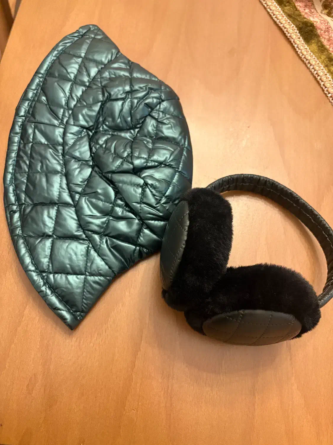 کلاه و گوشگیر|لباس|تهران, شهرآرا|دیوار