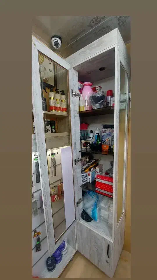 دکور آرایشگاهی|آرایشگاه و سالن‌های زیبایی|مسجد سلیمان, |دیوار