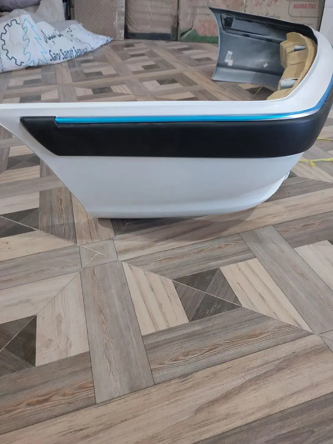 سپرعقب پژو پارس تیوفایو|قطعات یدکی و لوازم جانبی|صحنه, |دیوار