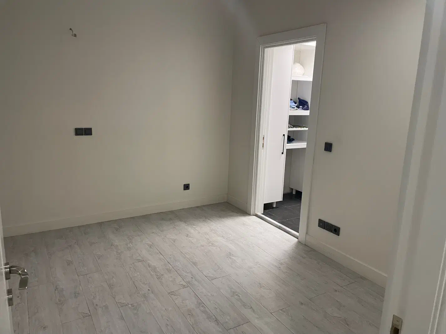 فروش ۱۶۵متری نوساز دوپارکینگ زیر قیمت جلفا|فروش آپارتمان|تهران, سید خندان (جلفا)|دیوار