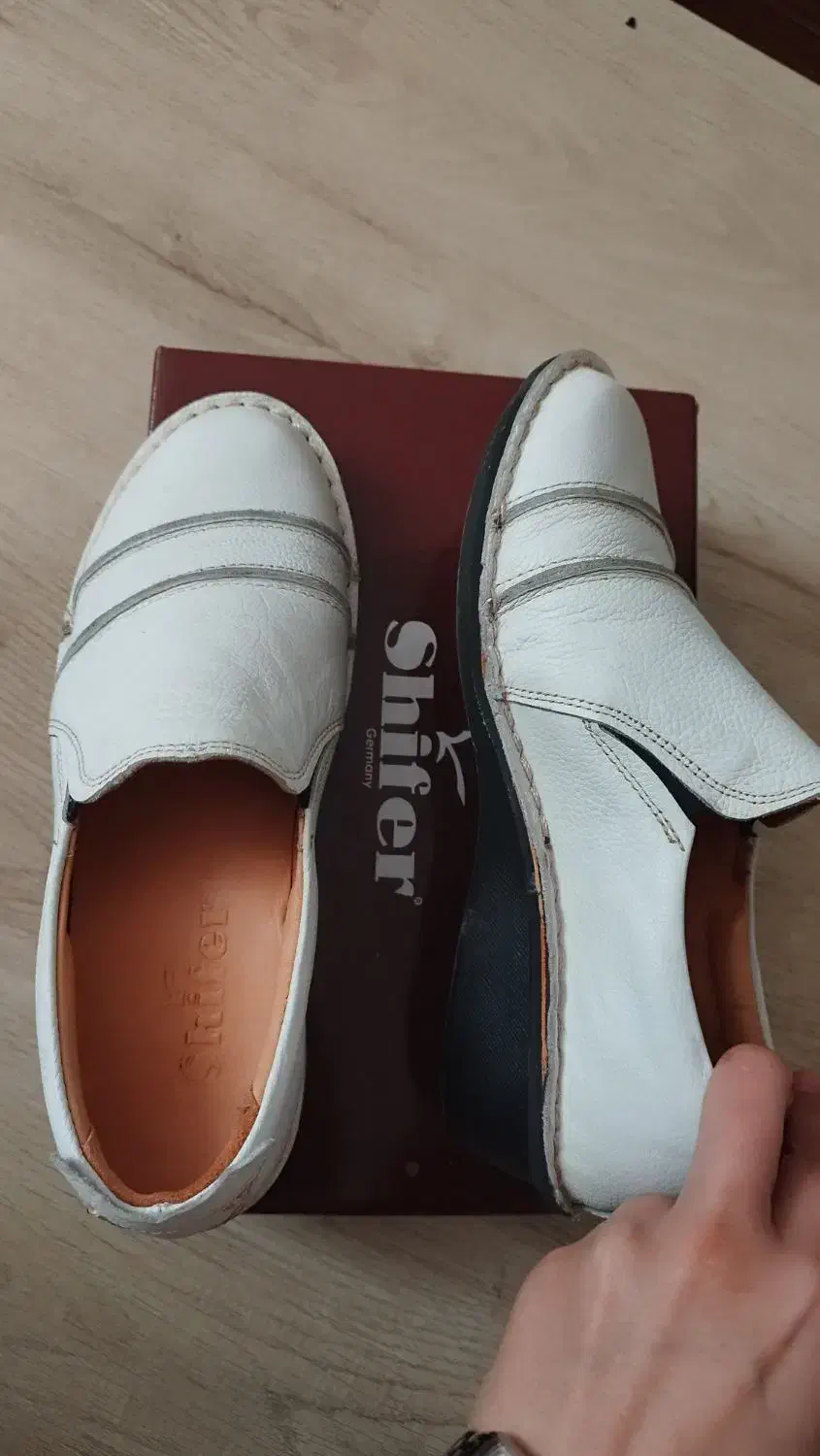 کفش چرم سفید|کیف، کفش، کمربند|ملایر, |دیوار