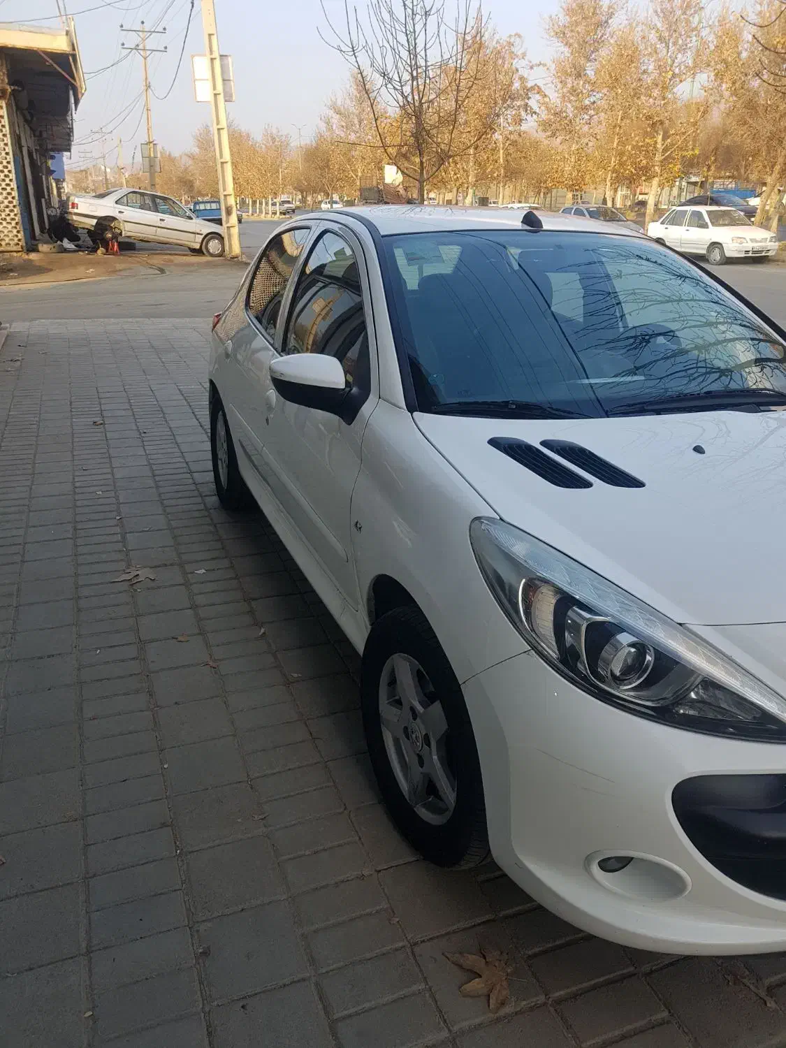 خودرو ۲۰۷ سقف فلز|خودرو سواری و وانت|ملایر, |دیوار