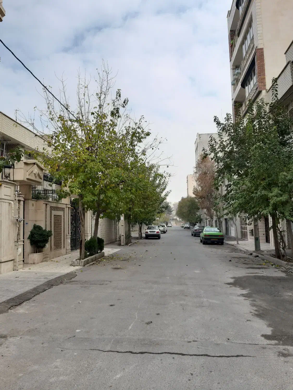 فروش ویلائی ۲۱۰ متری در گلستانها شرقی ها|فروش زمین و ملک کلنگی|ری, حمزهآباد|دیوار