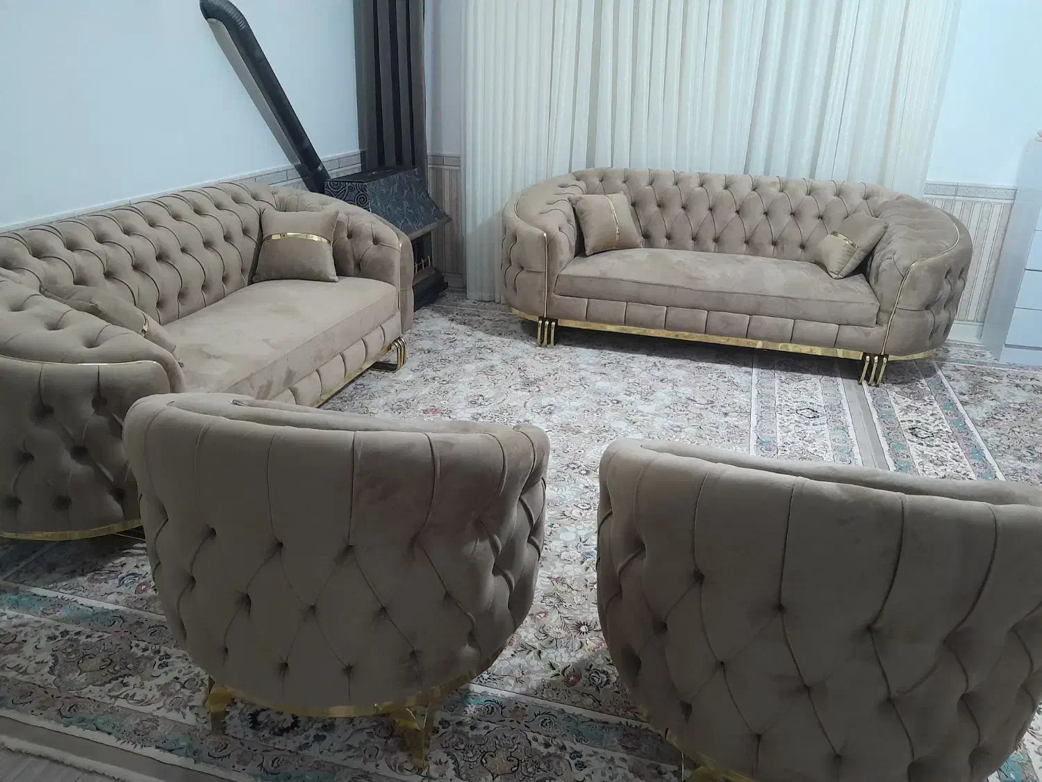 مبل چستر ۸ نفره ابر ۳۵ کیلو|مبلمان خانگی و میز عسلی|قوچان, |دیوار