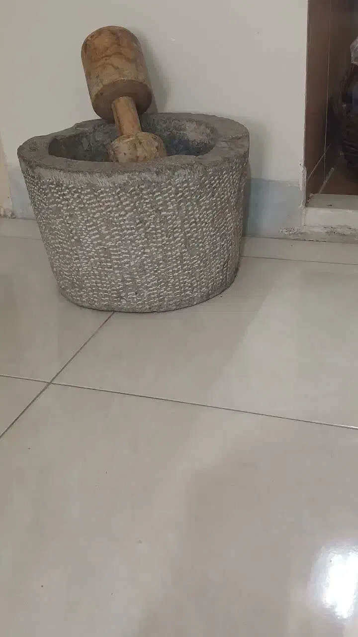 هاون|کلکسیون اشیاء عتیقه|اصفهان, شاهزید|دیوار