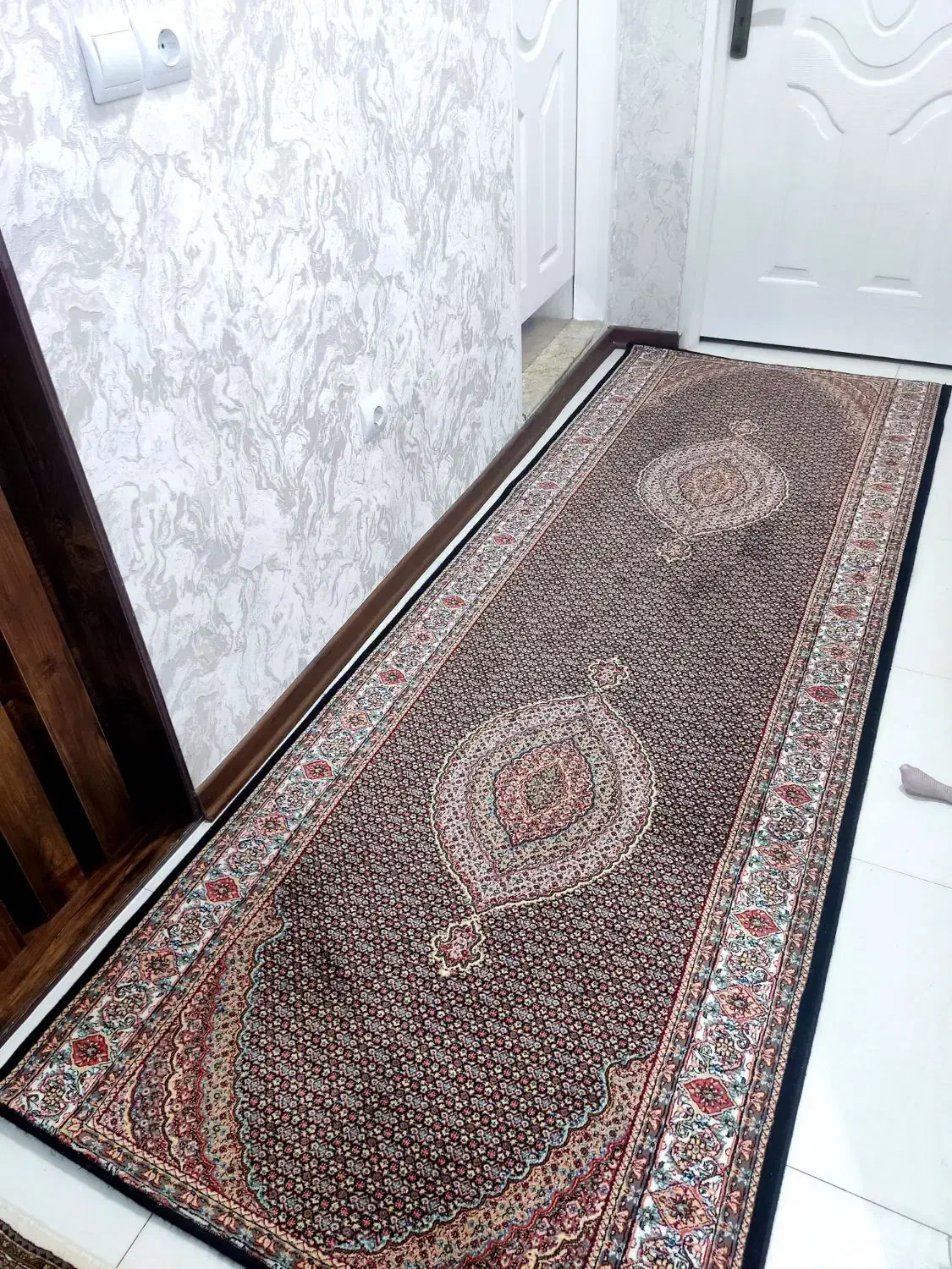 کناره فرش ۳متری ماهی ۷۰۰شانه تراکم ۲۵۵۰ تمام نخ|فرش|تبریز, |دیوار