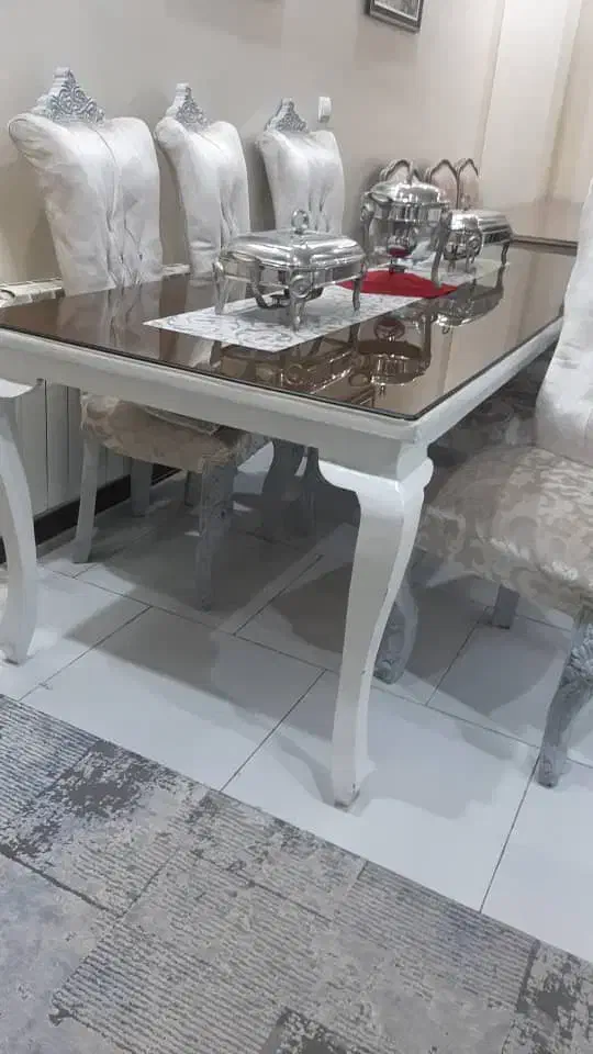 صندلی ومیز ناهار خوری وتخت باکس ۲نفره|میز و صندلی غذاخوری|قرچک, پویینک|دیوار