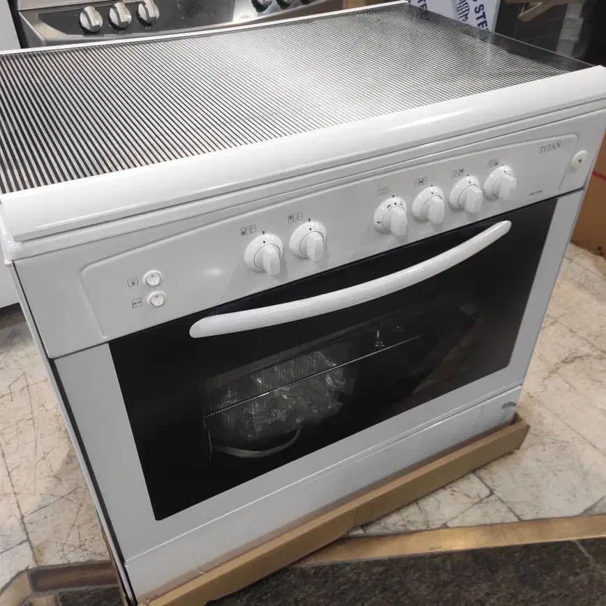 اجاق گاز فردار تمام لعاب سفید. ساخت ترکیه. نوآکبند|اجاق گاز و لوازم برقی پختوپز|مشهد, کوی المهدی|دیوار