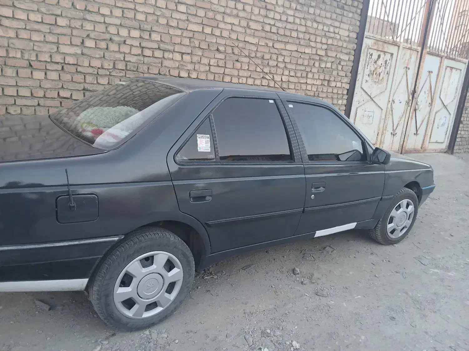 پژو405مدل83|خودرو سواری و وانت|الیگودرز, |دیوار