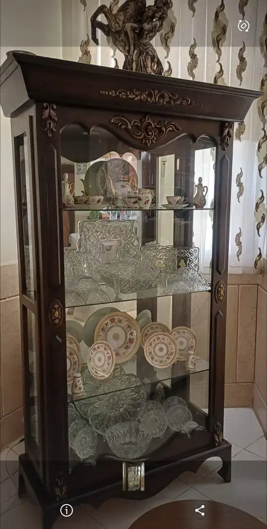 ویترین|بوفه، ویترین، کنسول|شاهین‌شهر, گزبرخوار|دیوار