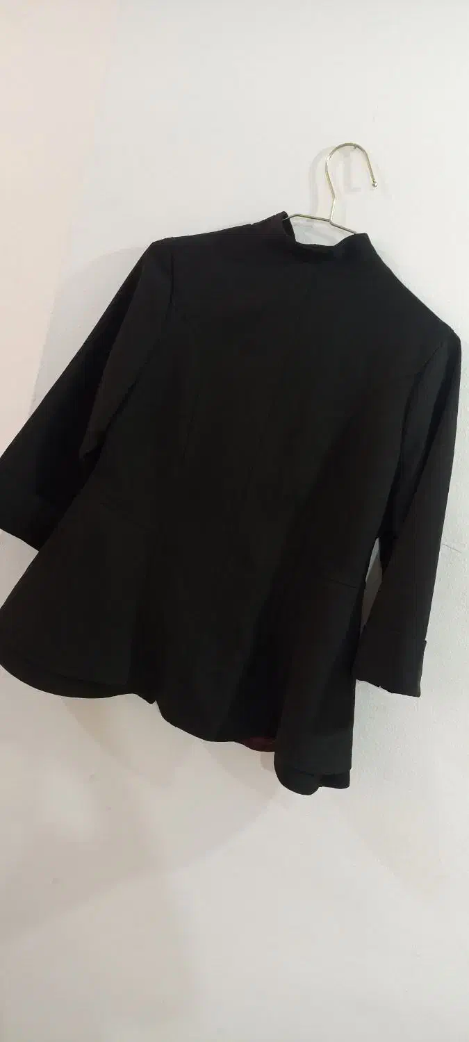 کت مجلسی|لباس|گلبهار, شهر جدید گلبهار|دیوار