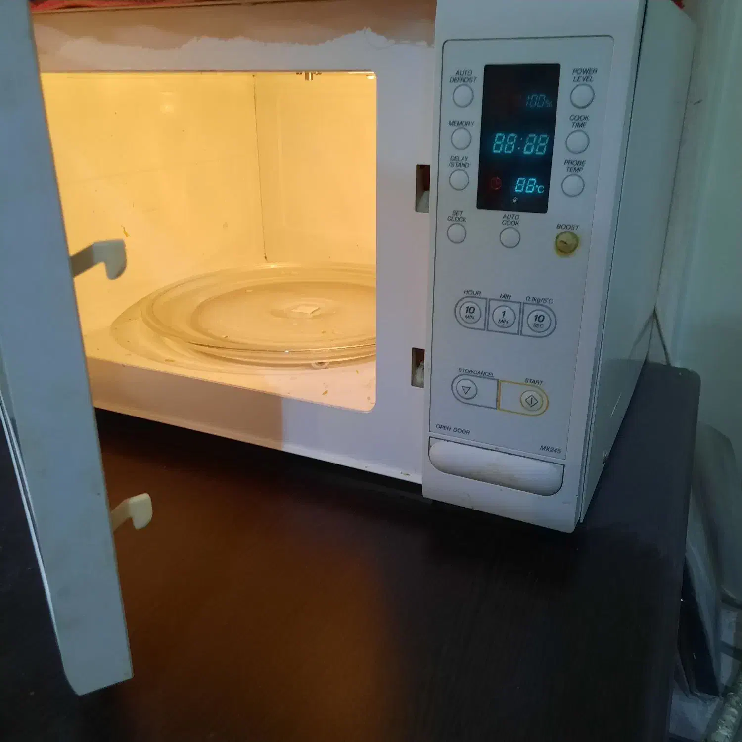 مکرو فربوتان|اجاق گاز و لوازم برقی پخت‌وپز|کرج, کرج نو|دیوار