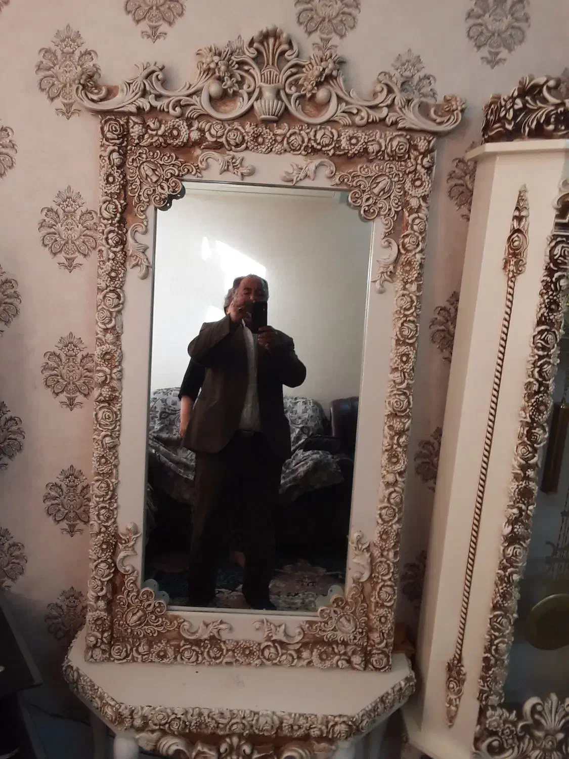 آینه و ساعت|ساعت دیواری و تزئینی|کاشان, ولیعصر|دیوار