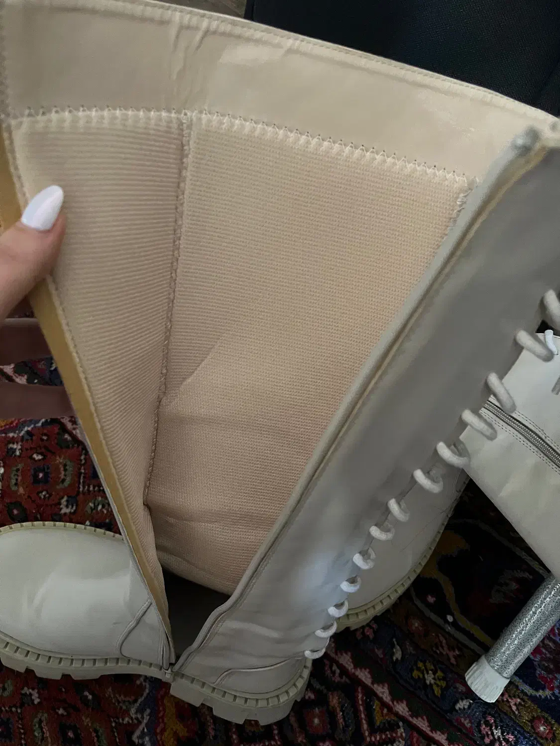 بوت بلند چرمnisantasi|کیف، کفش، کمربند|اردبیل, |دیوار