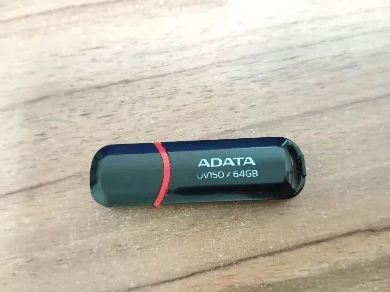 فلش64گیگ ای دیتا usb3.2|لوازم جانبی موبایل و تبلت|اراک, |دیوار