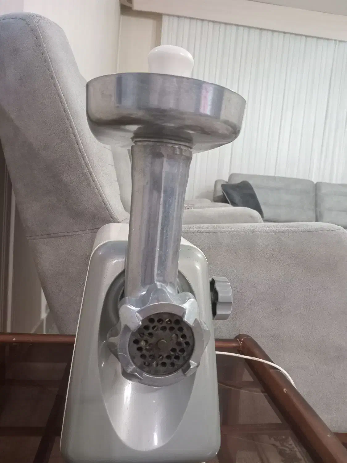 یک دستگاه چرخ گوشت مارک ناسیونال در حدنو|سایر لوازم برقی|اراک, |دیوار