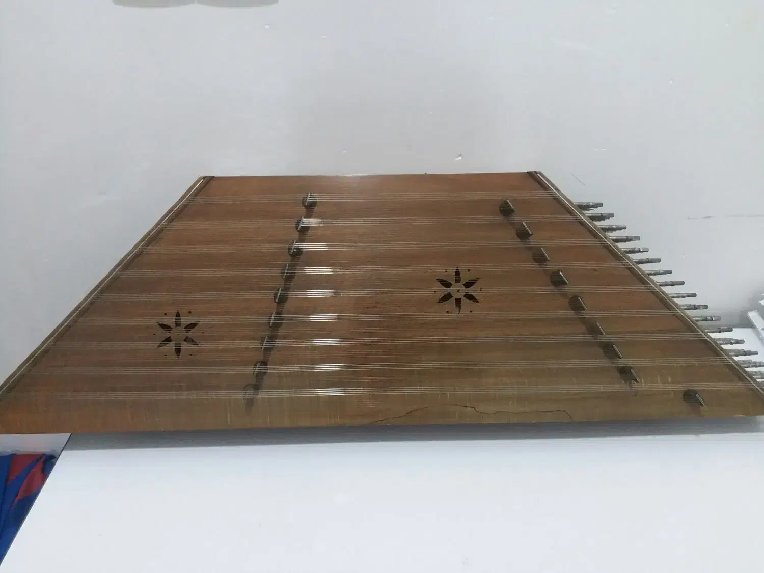 سنتور تمیز ونو|سازهای سنتی|بندر گناوه, |دیوار