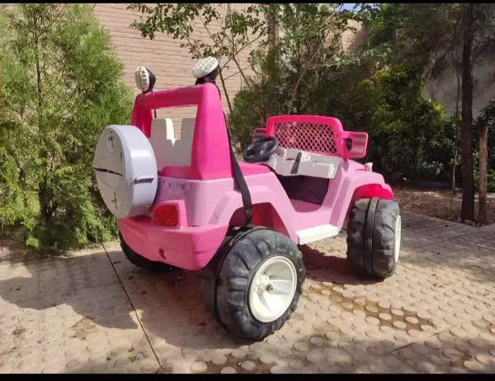 ماشین شارژی|اسباب‌بازی بچه|نسیم‌شهر, |دیوار