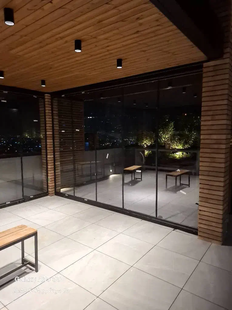 شیشه بالکنی دلتا گلس ۲۴ ساعته|خدمات پیشه و مهارت|جاجرود, |دیوار