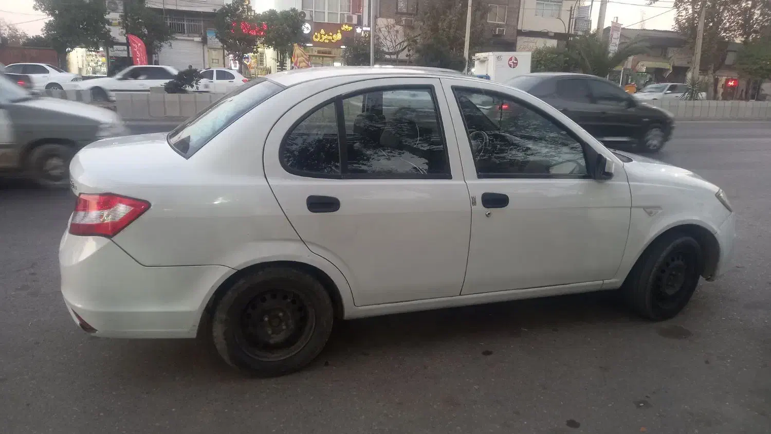 نقدی|خودرو سواری و وانت|فاضل آباد, |دیوار