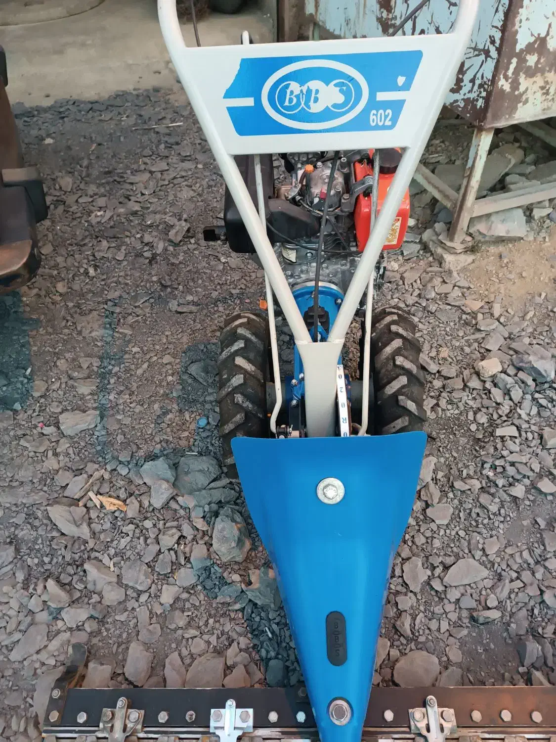 دستگاه چمن زن|ماشینآلات صنعتی|بانه, |دیوار