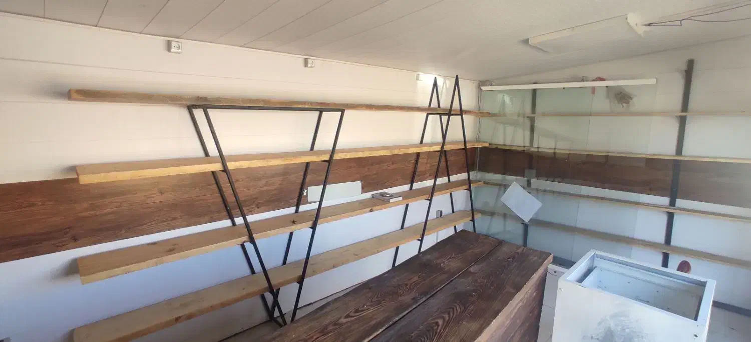 دکور چوبی فلزی نو مخصوص لباس فروشی ،کافه و...|بوفه، ویترین، کنسول|مرودشت, فرهنگ|دیوار