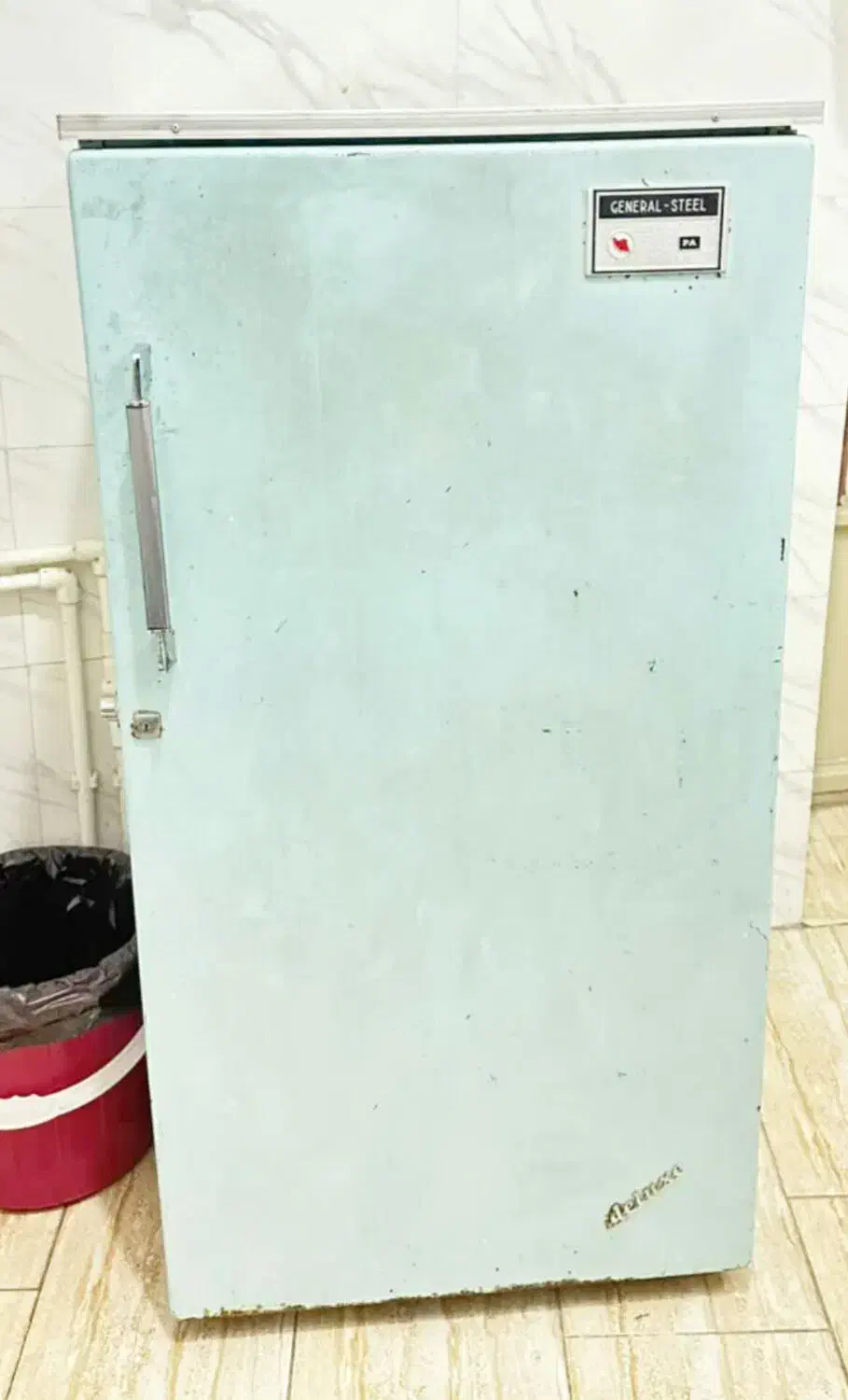 یخچال|یخچال و فریزر|تفت, |دیوار