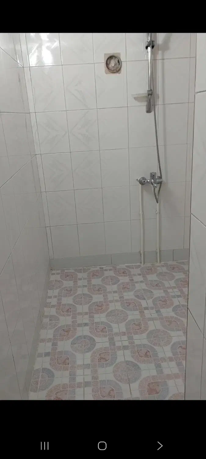 خانه اجاره ای تمیز|اجارهٔ خانه و ویلا|میبد, |دیوار