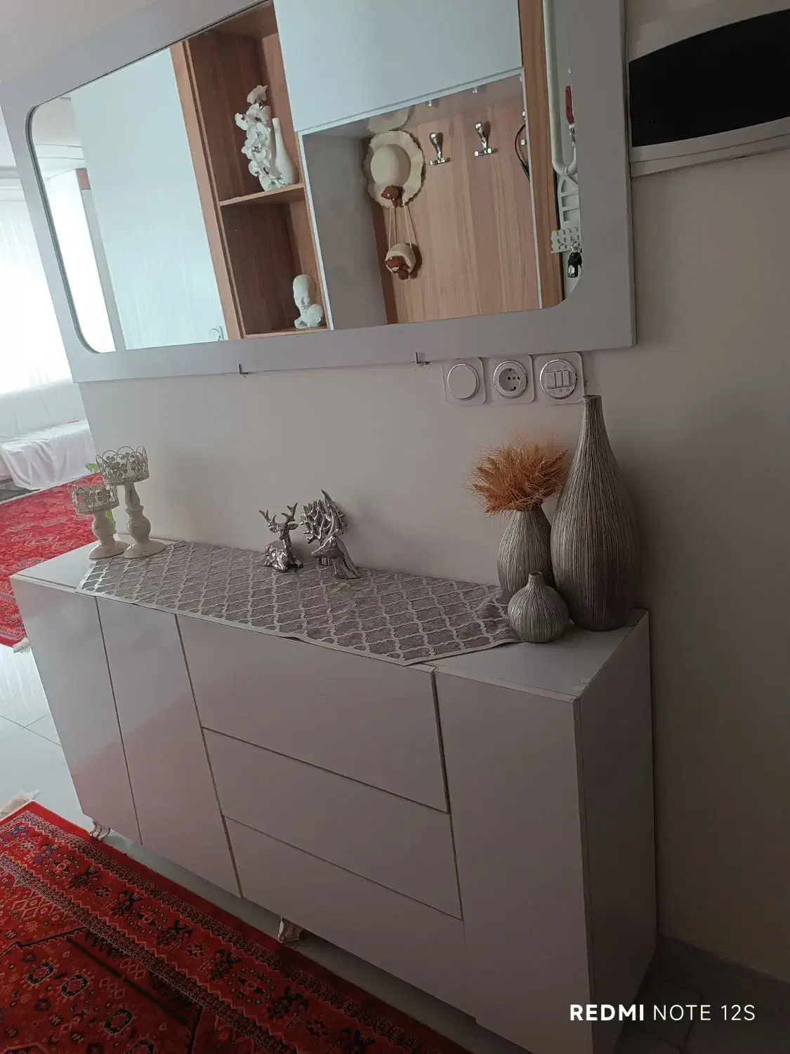 کنسول آینه|بوفه، ویترین، کنسول|سقز, |دیوار