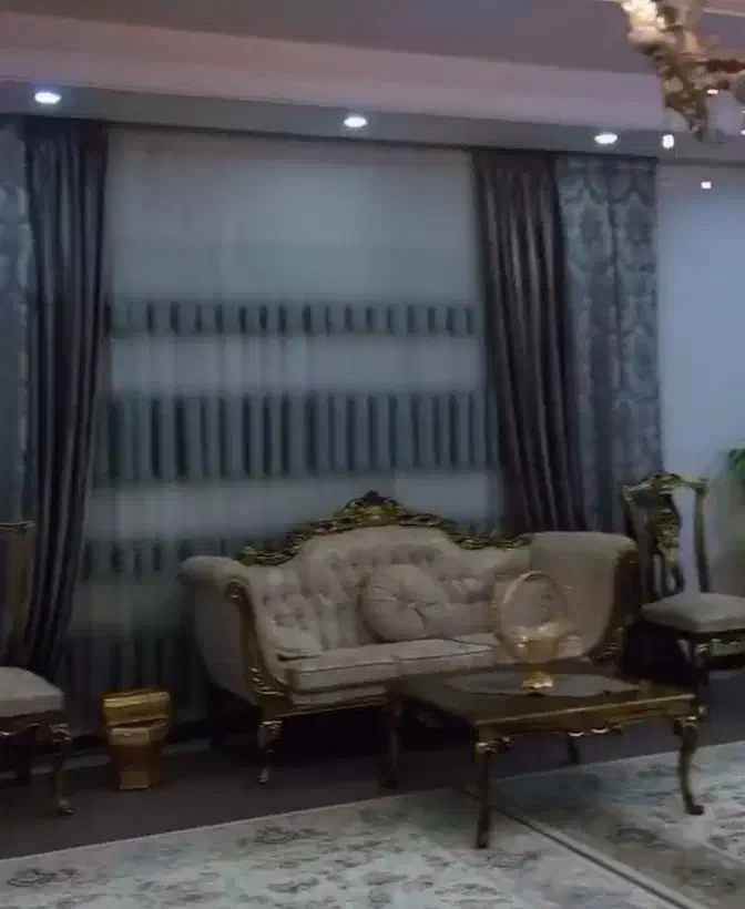 پرده سلطنتی بسیار شیک و تمیز و نو|پرده، رانر، رومیزی|باقرشهر, |دیوار