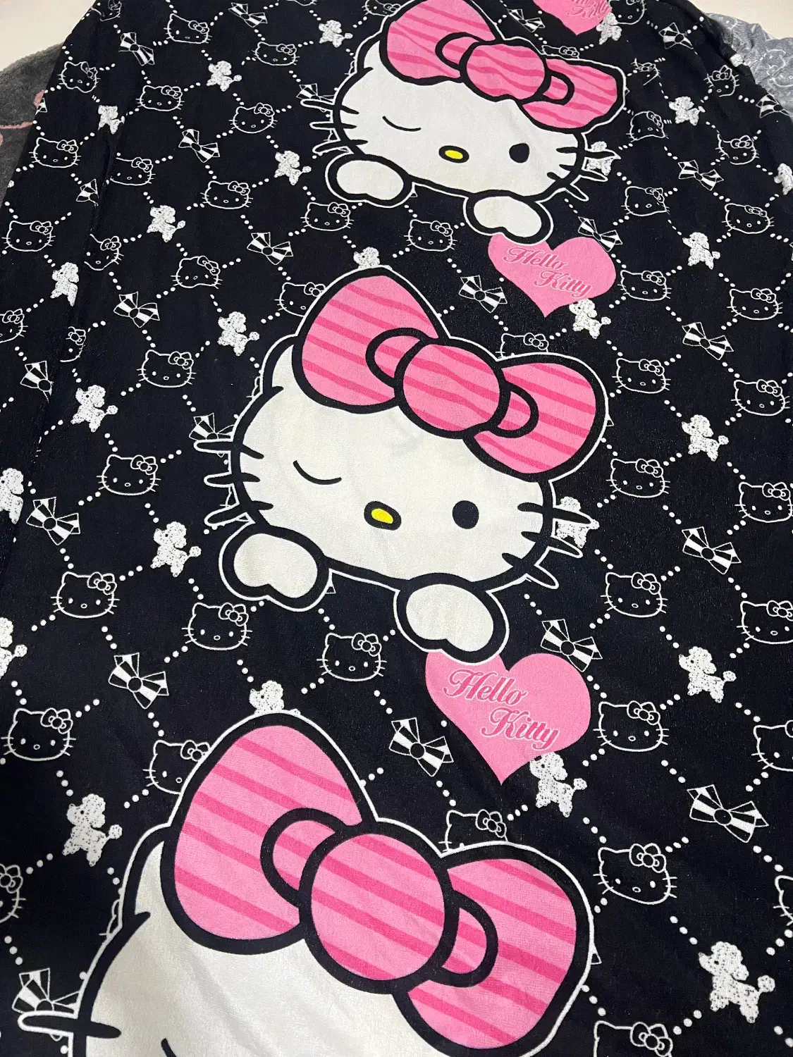 ست سه تیکه روتختی مخمل|سرویس روتختی|سیرجان, |دیوار