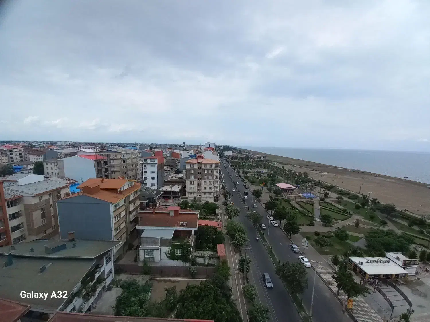 مغازه ۲۴ متری براصلی شنبه بازار|فروش مغازه و غرفه|بندر انزلی, کوی واحدی|دیوار