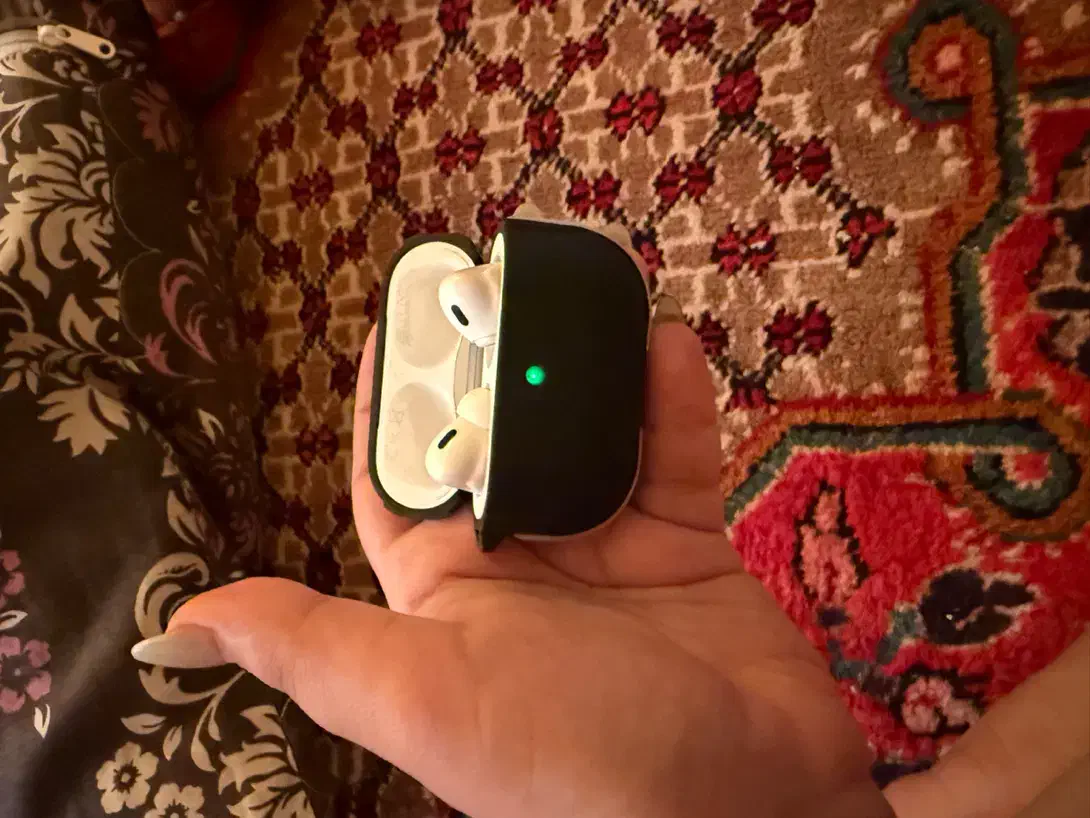 ایرپاد پرو ۲ لایتنینگ با جعبه و کابل شارژر پلمپ|لوازم جانبی موبایل و تبلت|تهران, جردن|دیوار