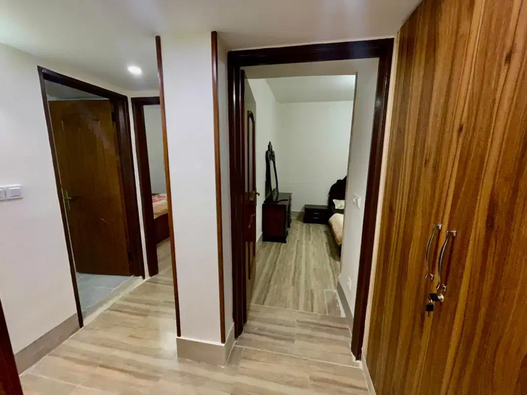 اجاره ویلا در باغبهادران باغبهادران استخر سرپوشیده|اجارهٔ کوتاهمدت ویلا و باغ|باغ بهادران, |دیوار