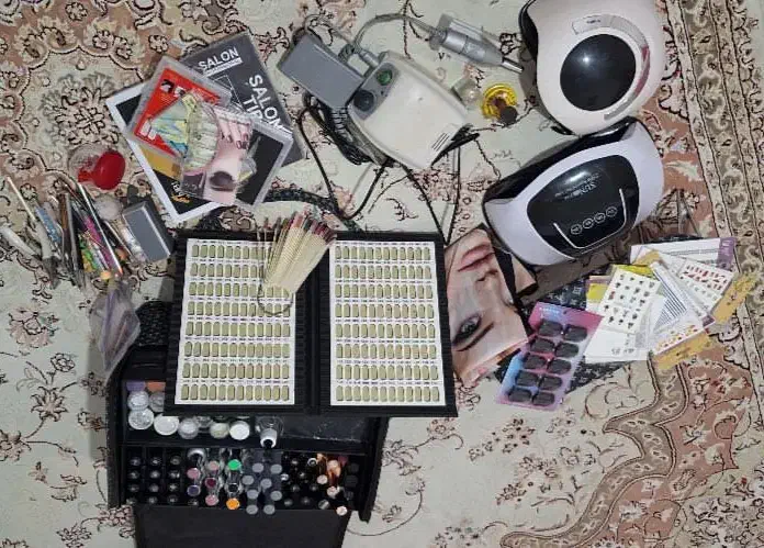 وسایل کاشت ناخن|آرایشی، بهداشتی، درمانی|رشت, دیلمان|دیوار