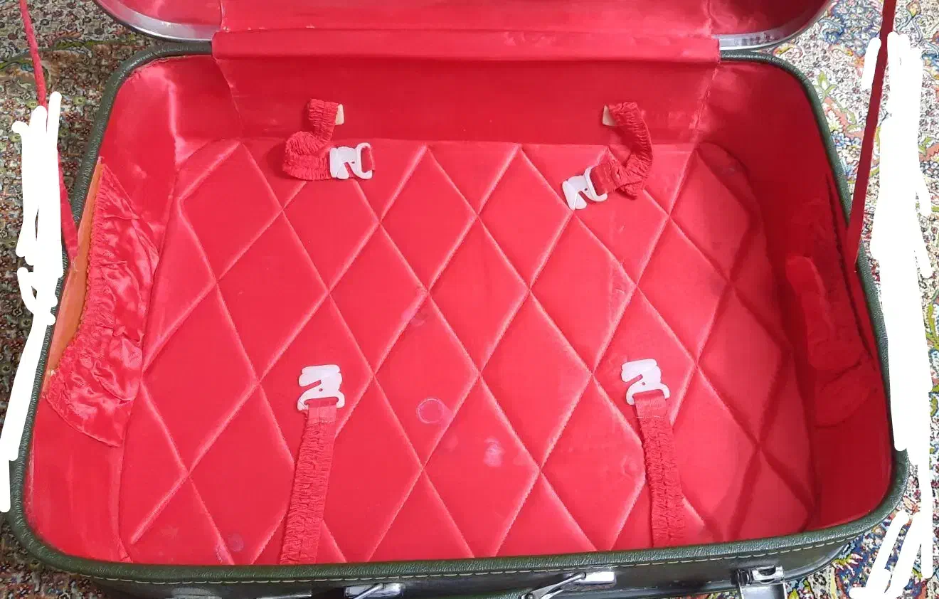 چمدان قدیمی|کلکسیون اشیاء عتیقه|تهران, فلاح|دیوار