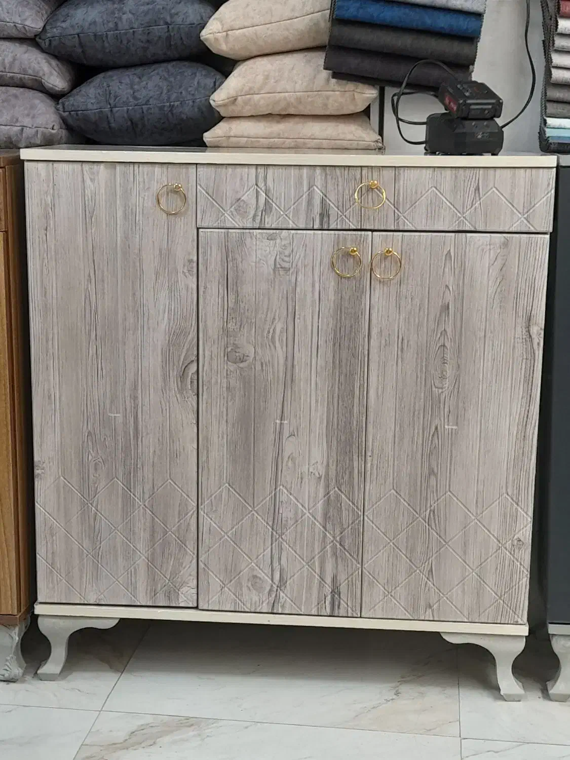 جاکفشی|جاکفشی، کمد، دراور|کرمانشاه, |دیوار