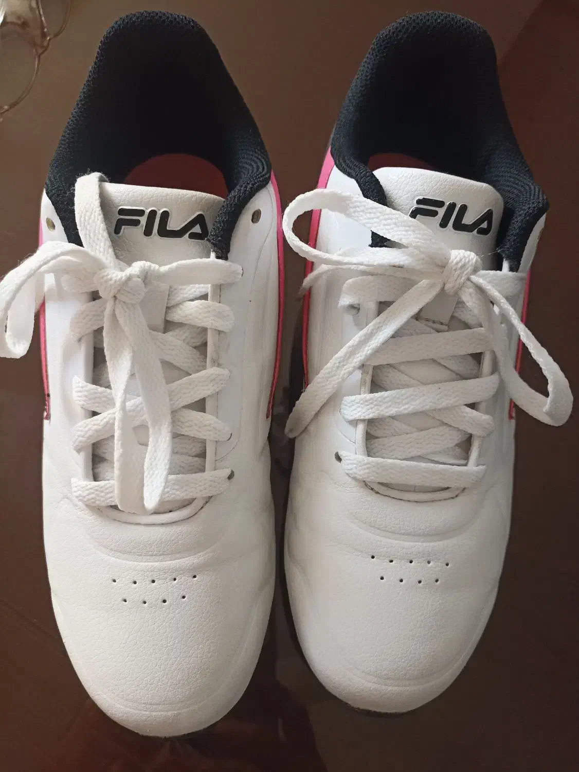 کفش کتانی|کیف، کفش، کمربند|ارومیه, |دیوار