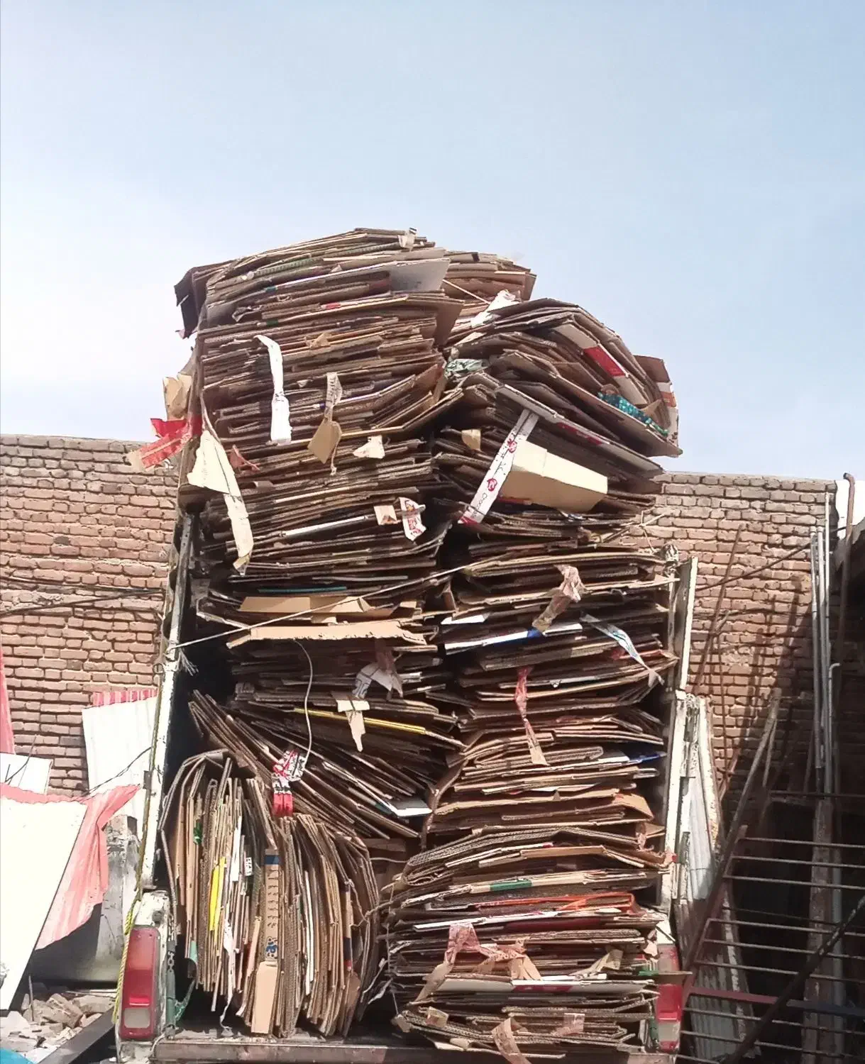 ضایعات شمارو به قیمت روز خریدارم|خدمات پیشه و مهارت|مراغه, |دیوار