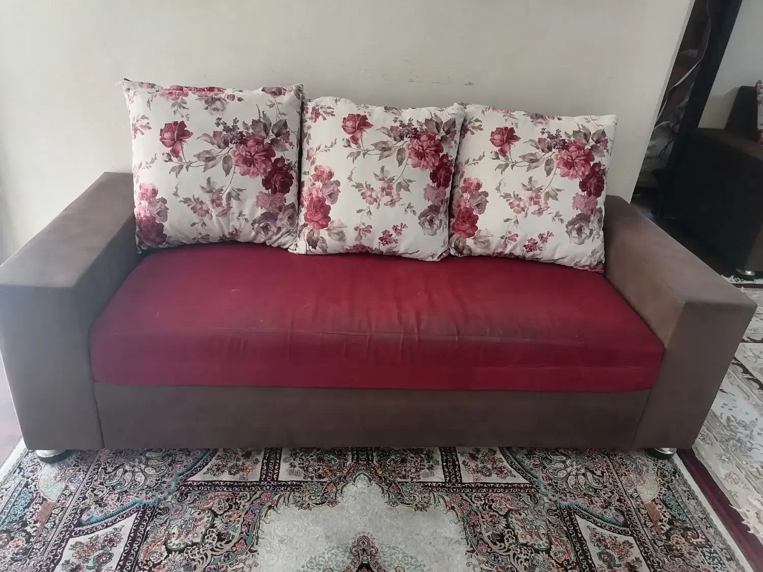 مبل 7نفره|مبلمان خانگی و میز عسلی|شیراز, دارالرحمه|دیوار