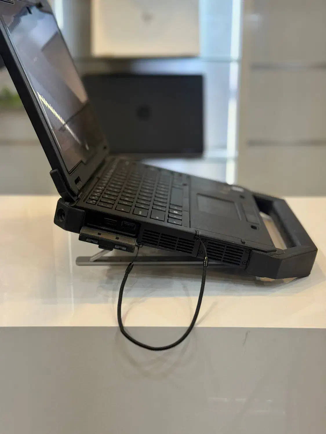 Dell rugged ۷۲۱۴ ضدضربه، ضدآب، لمسی. آماده سختی|رایانه همراه|تهران, شهرک صدرا|دیوار