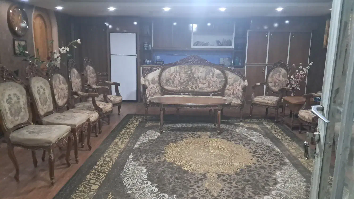 سویت مبله نجف اباد|اجارهٔ کوتاه‌مدت آپارتمان و سوئیت|نجف‌آباد, شهرک بهاران|دیوار