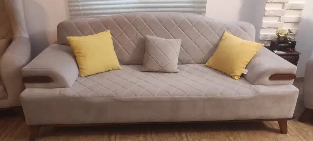 مبل نو نو و بسیار شیک|مبلمان خانگی و میز عسلی|چاف و چمخاله, |دیوار