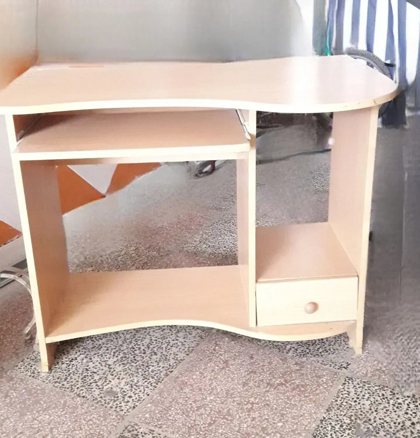 وسایل خانه|میز تحریر و کامپیوتر|شوش, |دیوار