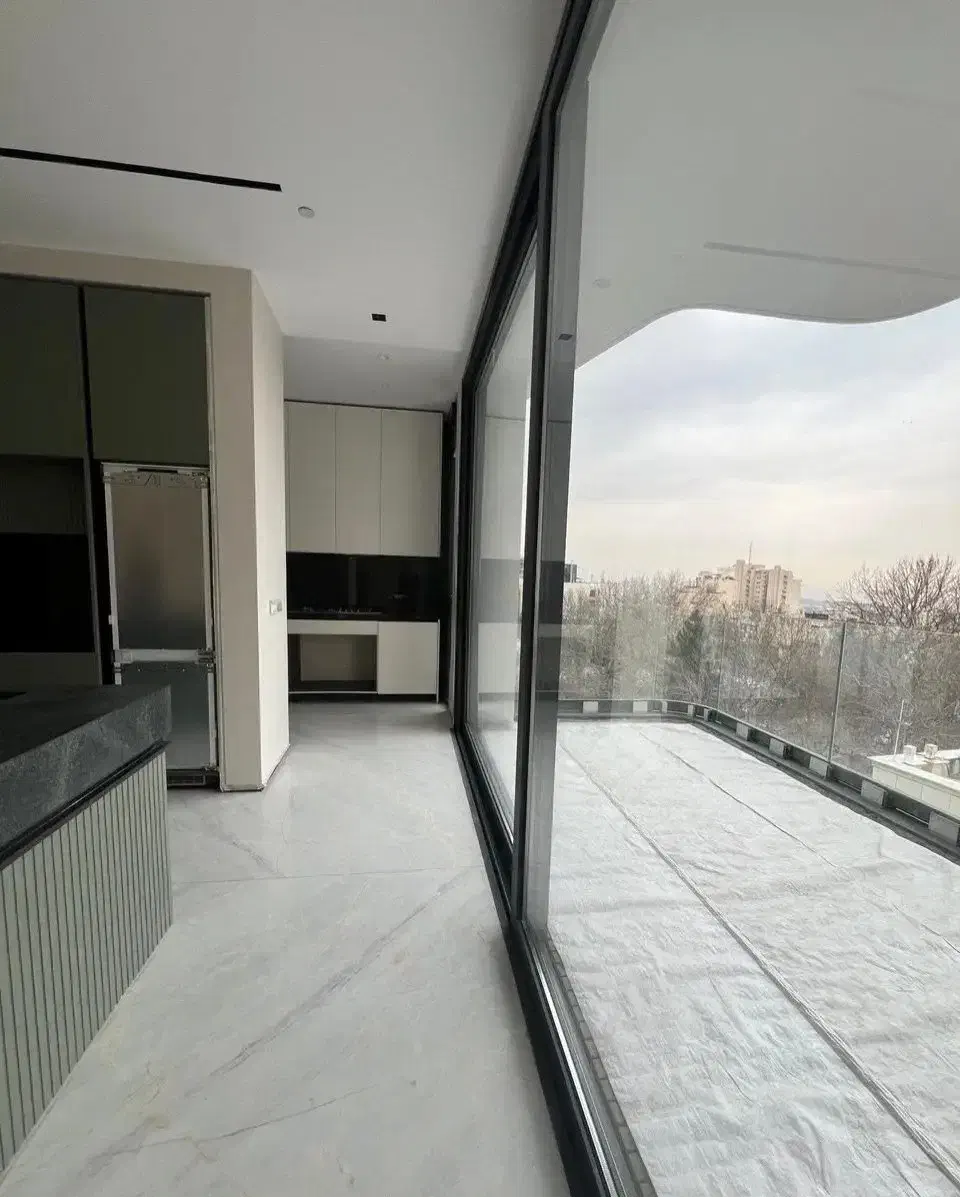 ۵۰۰متر به همراه یکصد متر سوییت رهن و اجاره نیاوران