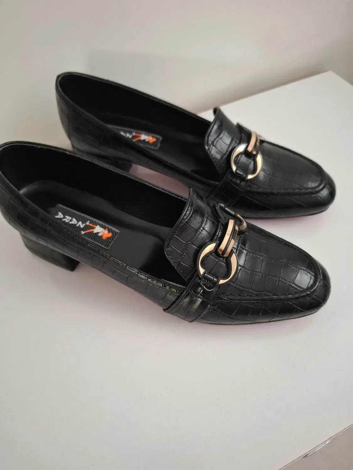 کفش نونو سایز سی ونه|کیف، کفش، کمربند|لنجان, |دیوار