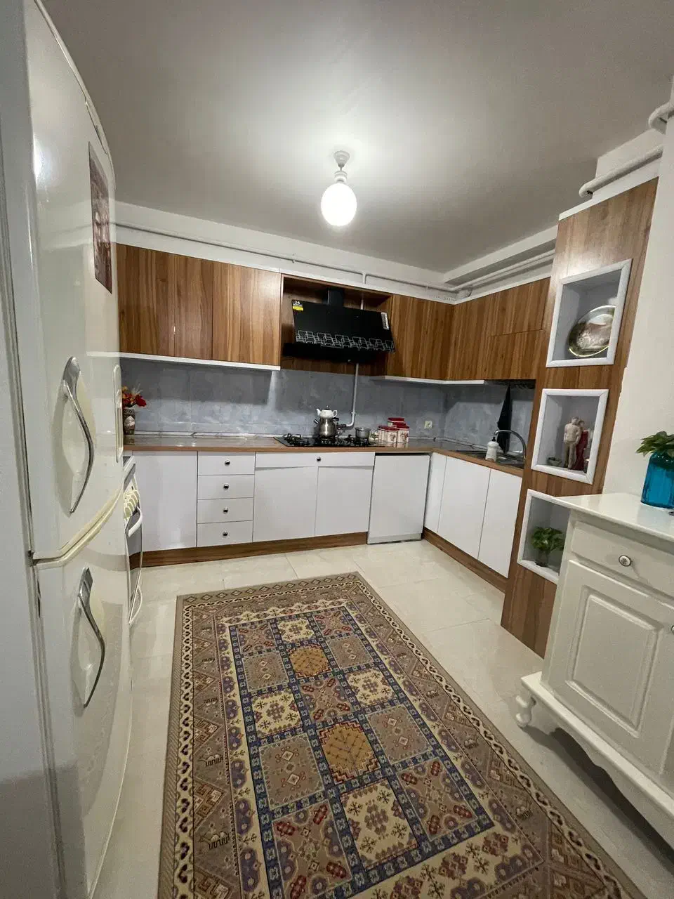 یک واحد آپارتمان،بر اصلی خیابان|فروش آپارتمان|رشت, کوی مهر|دیوار